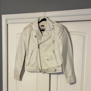 Open Road Brands White Jacket